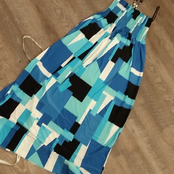 Esti Couture maxi dress - Picture 6 of 6